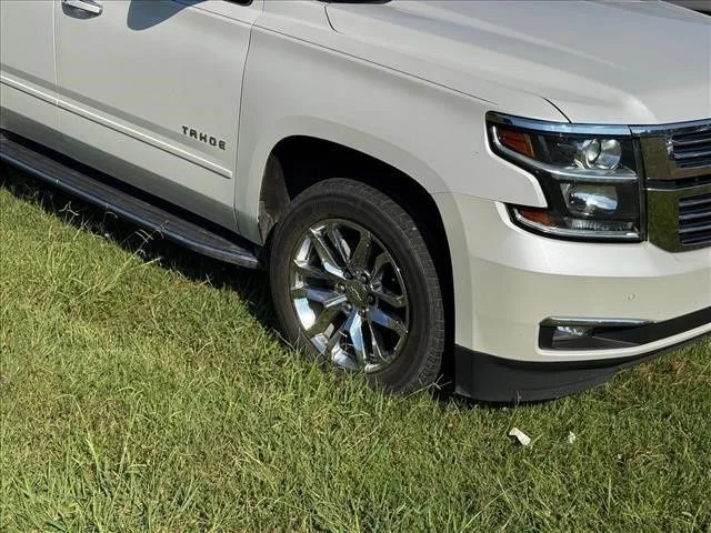 Used 2018 Beige Chevrolet Premier image 11