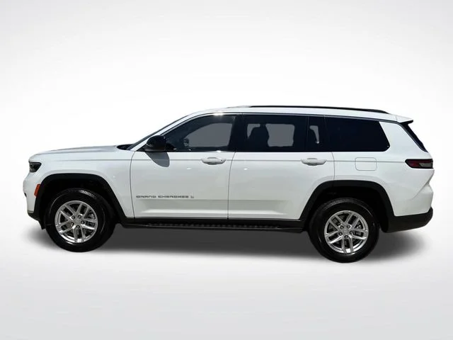 New 2026 White Jeep Laredo X image 5
