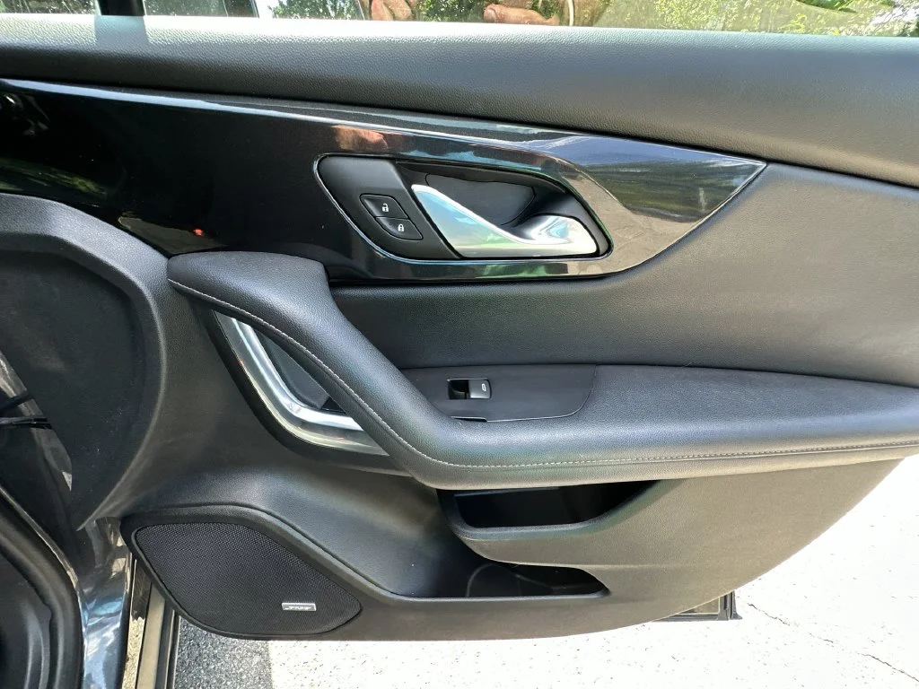 Used 2022 Gray Chevrolet Premier image 25