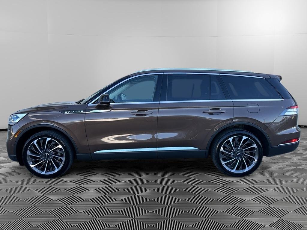 Used 2022 Bronze Smoke Metallic Clearcoat Lincoln Reserve image 7
