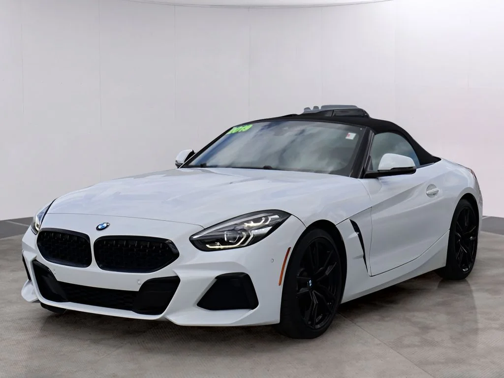 Used 2019 Alpine White BMW sDrive30i image 10