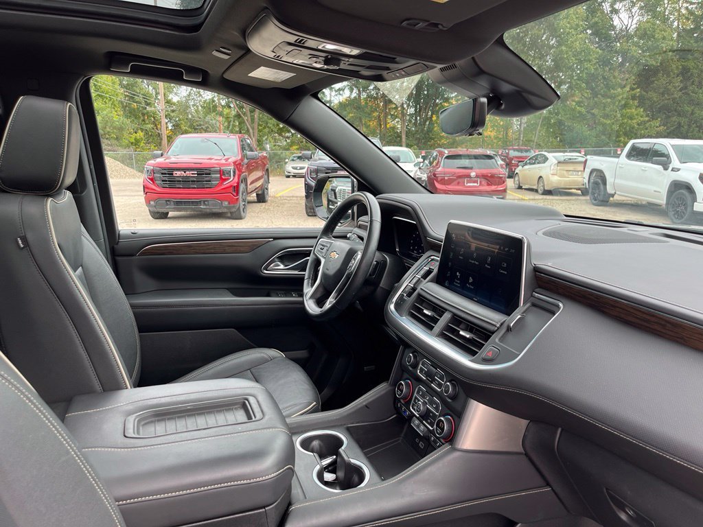 Used 2023 BLACK Chevrolet Premier image 41