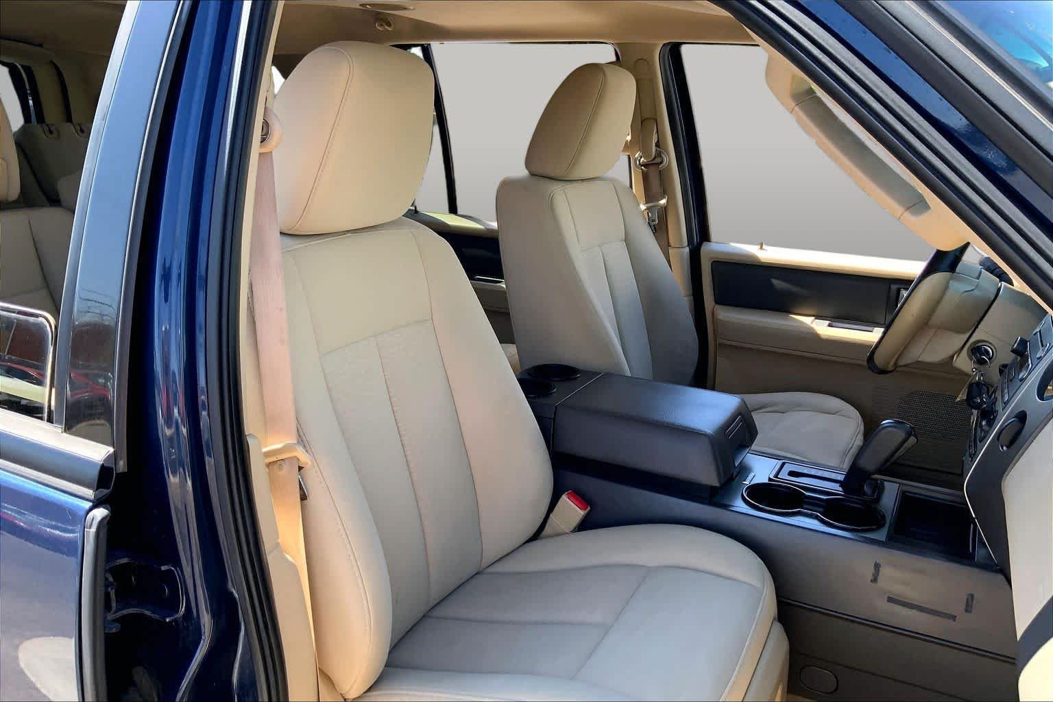 Used 2014 Blue Jeans Metallic Ford XLT image 7