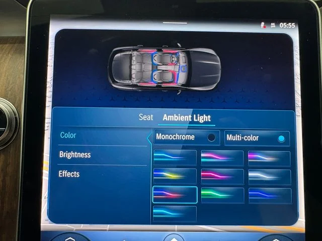 Certified Used 2026 Polar White Mercedes-Benz GLC 300 image 36
