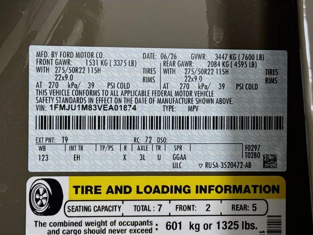 New 2027 Marsh Gray Ford Platinum image 34