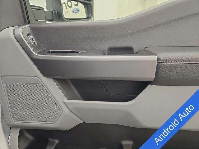 New 2026 Oxford White Ford F-250® XLT image 12