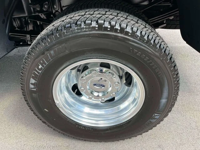 New 2027 Gray Ford XL image 12