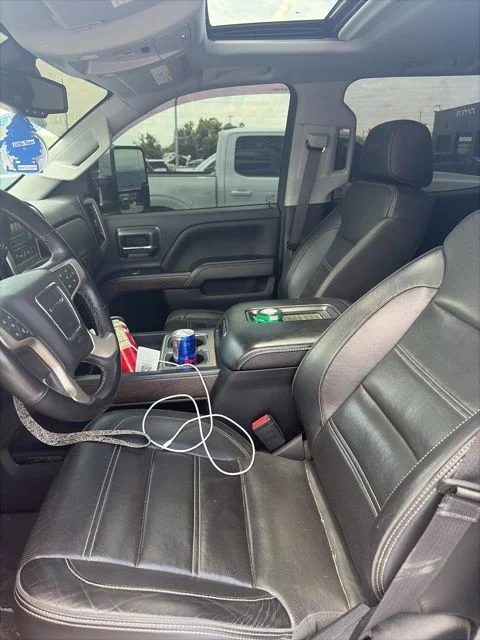 Used 2017 Silver GMC Denali image 17