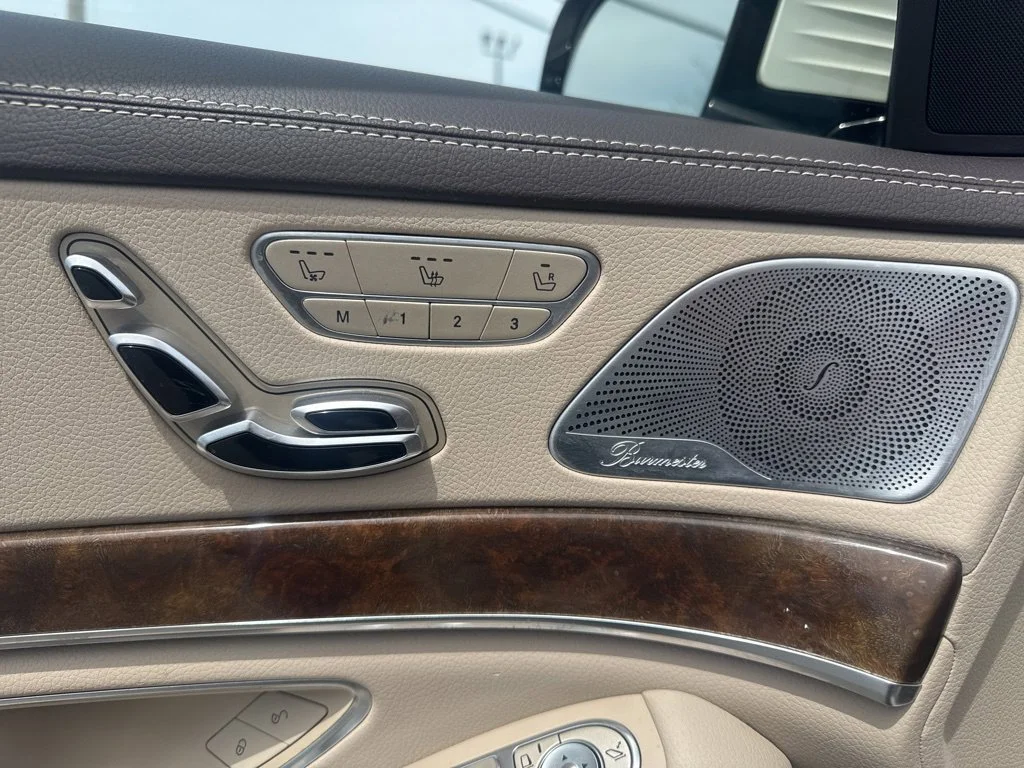 Used 2015 Beige Mercedes-Benz S 550 image 20
