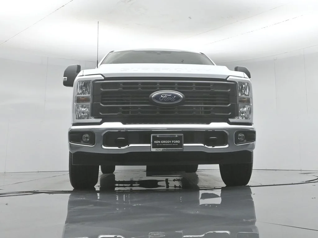 New 2026 White Ford XL image 43
