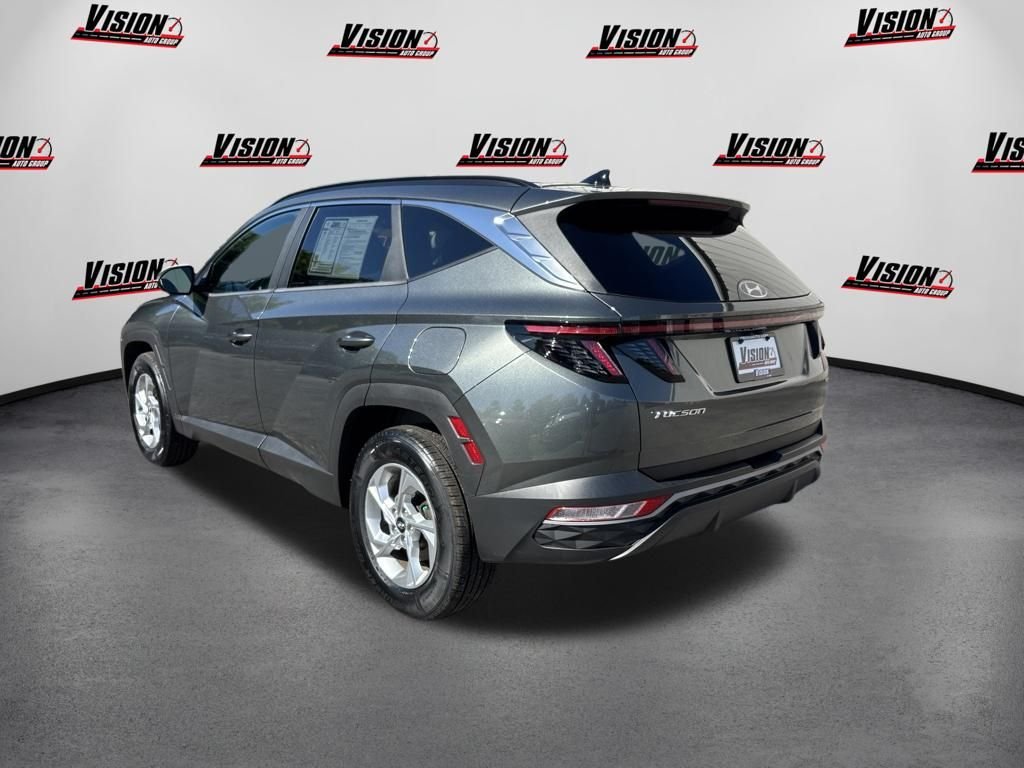 Used 2022 Gray Hyundai SEL image 3