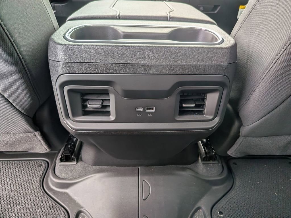 2025 Chevrolet Silverado 1500 LT - Photo 33