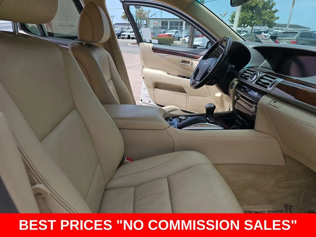 2016 Lexus LS Base - Photo 10