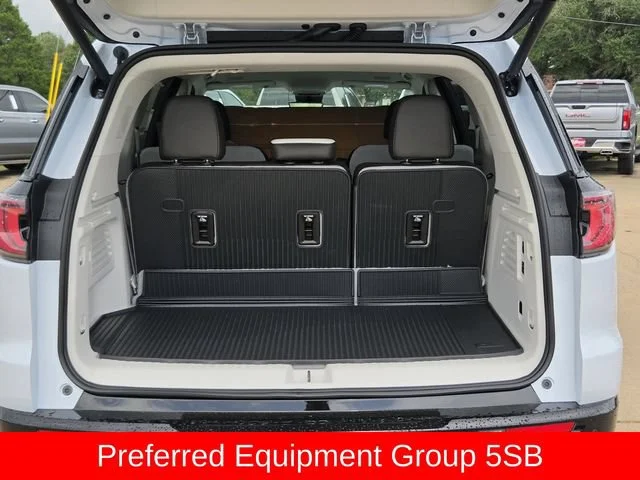 2026 GMC Acadia Denali - Photo 11