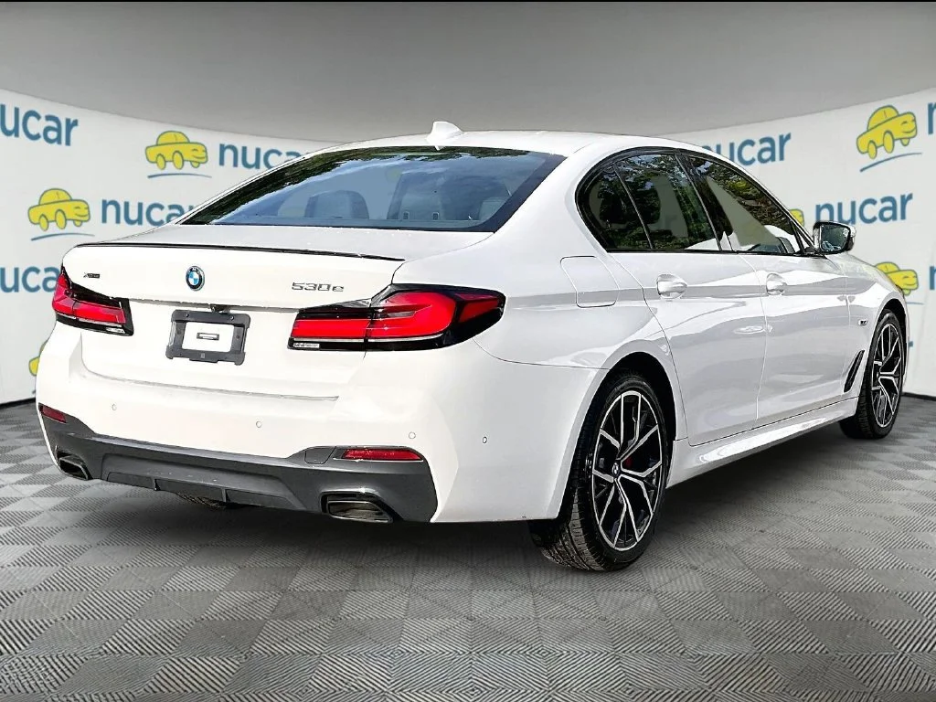 Used 2023 White BMW 530e iPerformance image 6