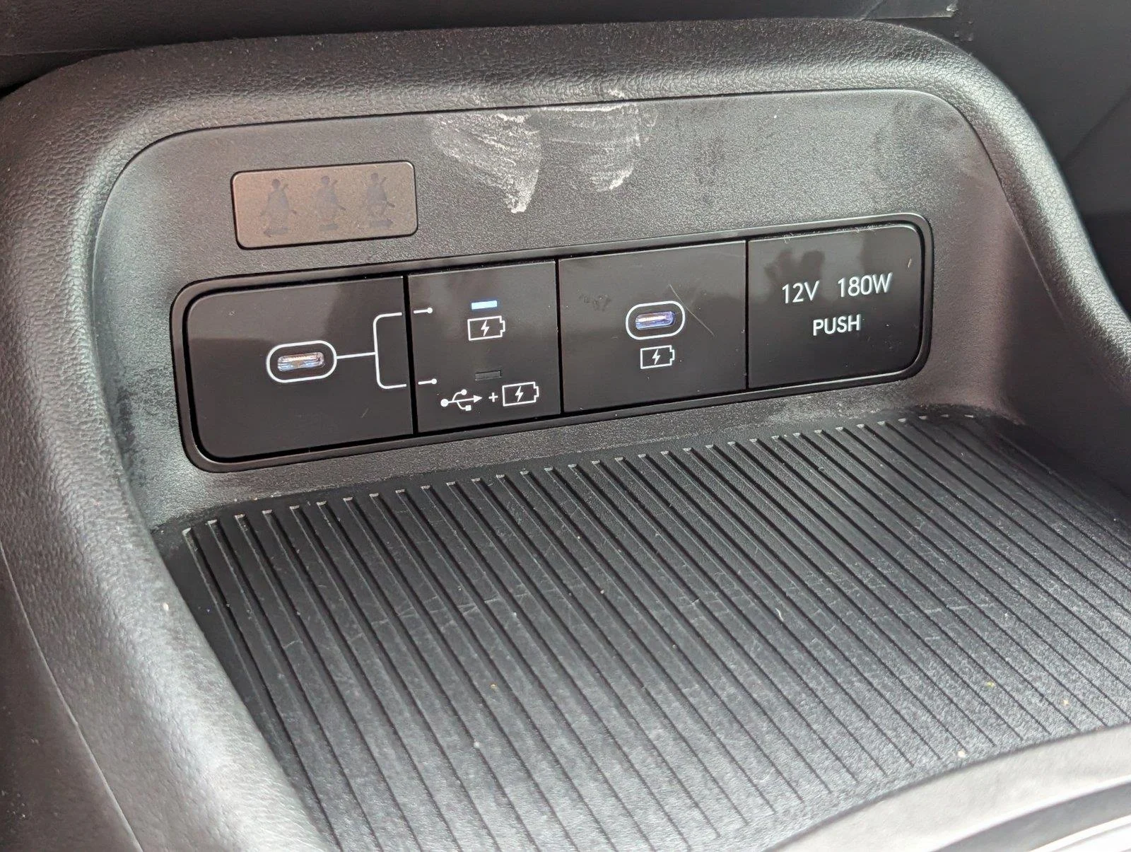 Used 2025 Atlas White Hyundai SEL image 19