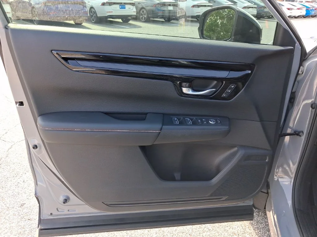 Used 2023  Honda Sport Touring image 25