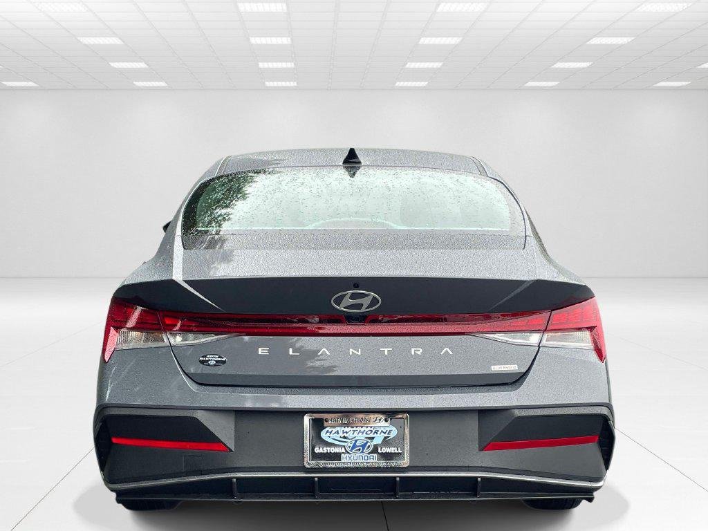 New 2026 Gray Hyundai Blue image 5