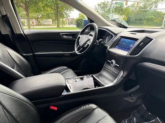 Used 2020 Blue Ford Titanium image 18