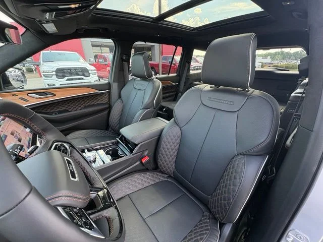 New 2026 Silver Zynith Exterior Paint Jeep Summit image 21