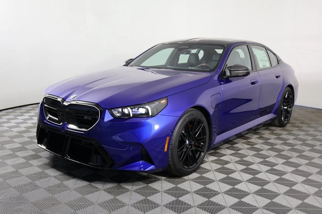2026 BMW M5