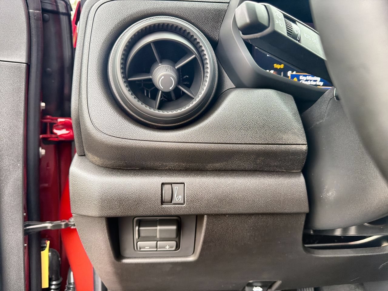 2026 Chevrolet Colorado Trail Boss - Photo 15