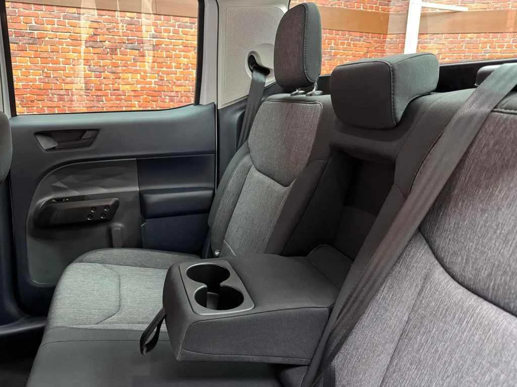 Certified Used 2024 Oxford White Ford XLT image 12