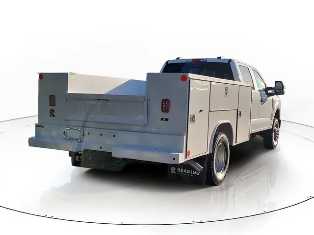 New 2026 Oxford White Ford XL image 7