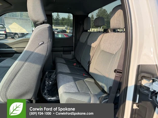 New 2026 Oxford White Ford XLT image 10