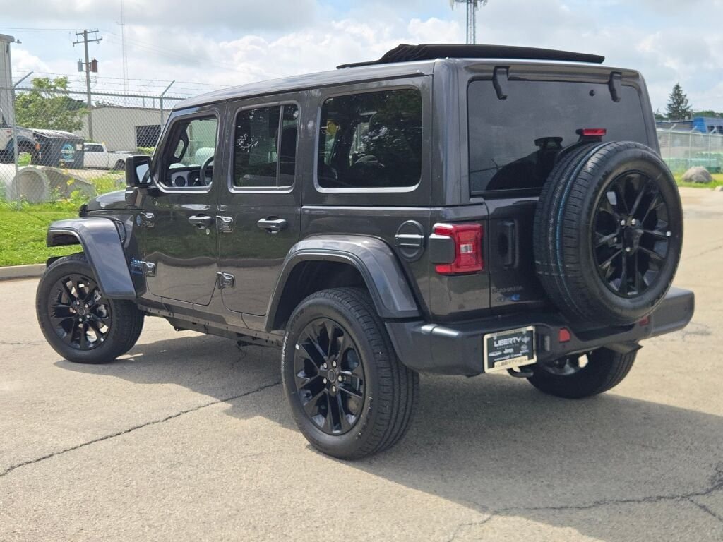 Certified Used 2025 Gray Jeep Sahara 4xe image 13