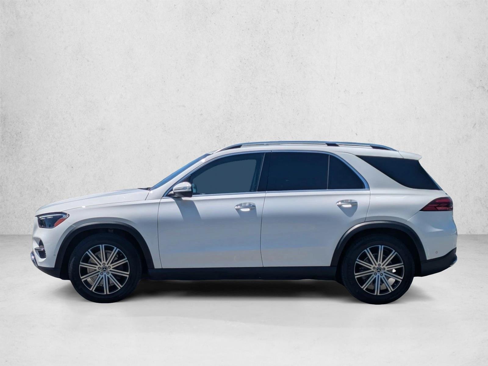 Used 2025 Polar White Mercedes-Benz GLE 350 image 8