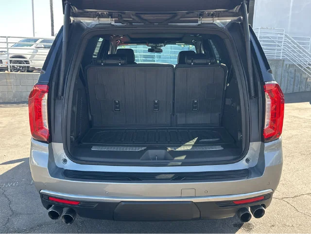 2023 GMC Yukon Denali - Photo 32