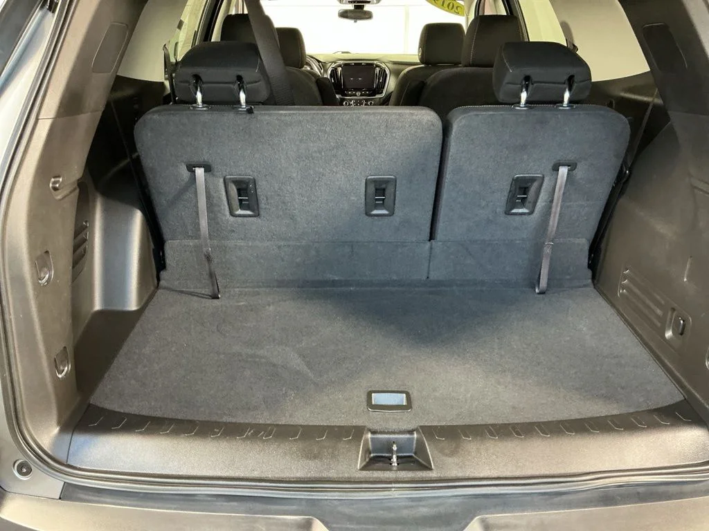 Used 2019 Gray Chevrolet LT image 14