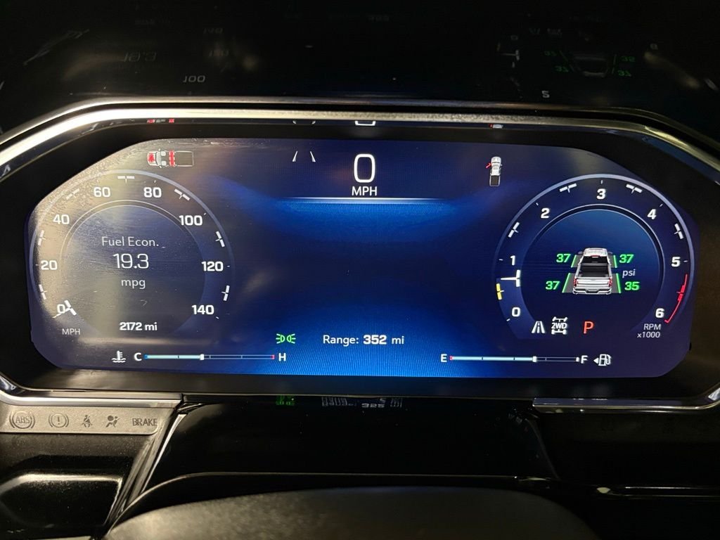 Used 2026 White Chevrolet LT image 21