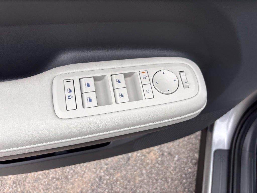 2026 Hyundai Santa Fe SEL - Photo 12