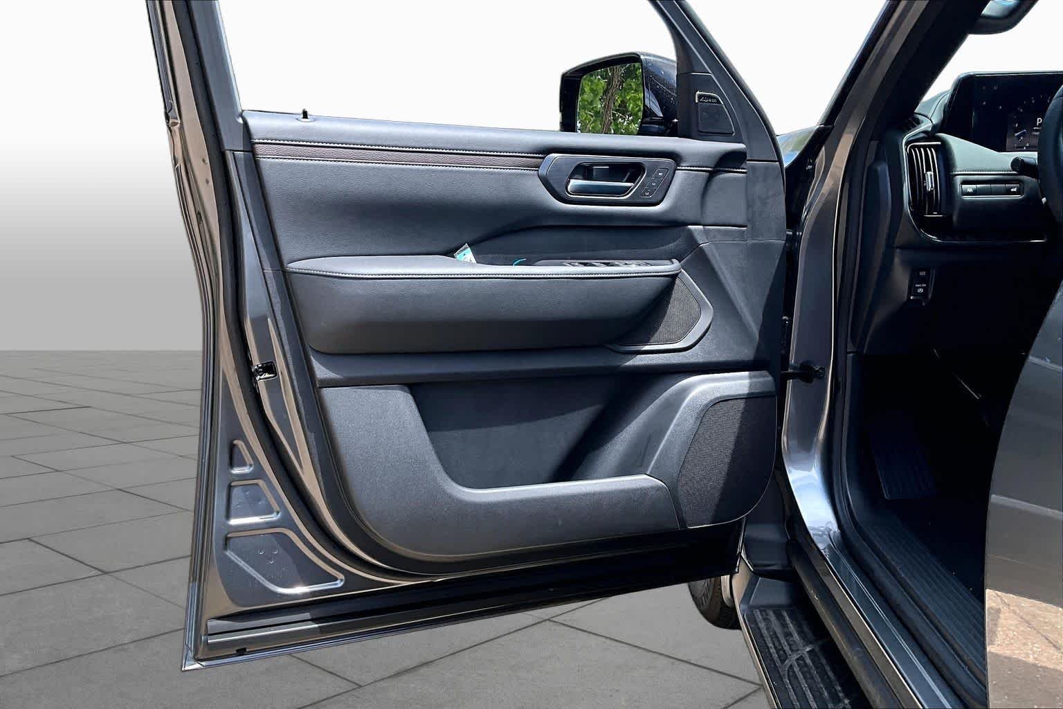 New 2026 Gun Metallic Nissan SL image 16