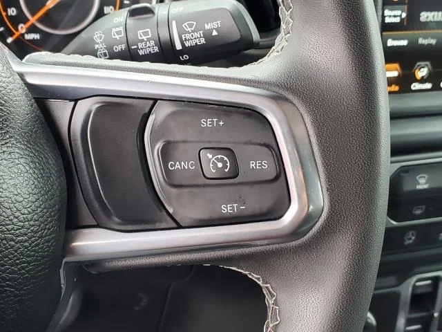 2023 Jeep Wrangler 4-Door Sahara - Photo 12