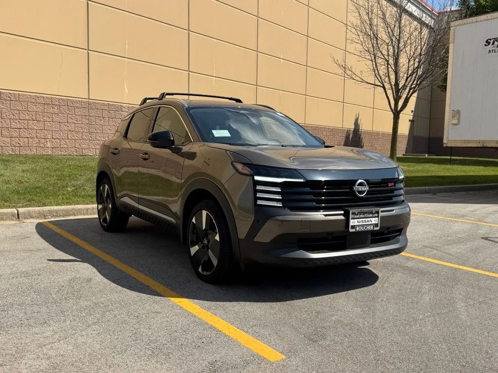 2026 Nissan KICKS SR AWD - Photo 2