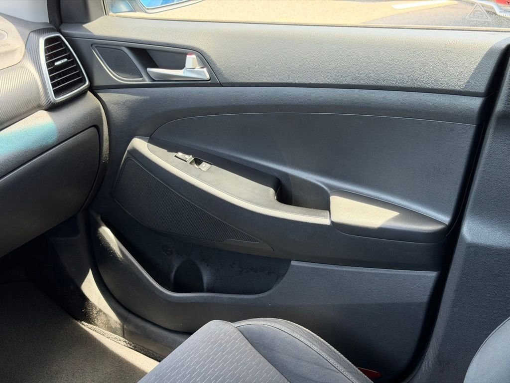 2020 Hyundai Tucson SE - Photo 25