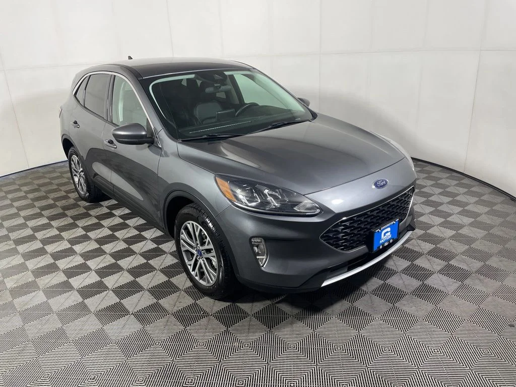 2022 Ford Escape SEL AWD's photo
