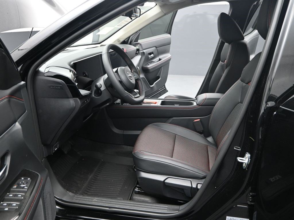 Certified Used 2026 Super Black Nissan SR image 17