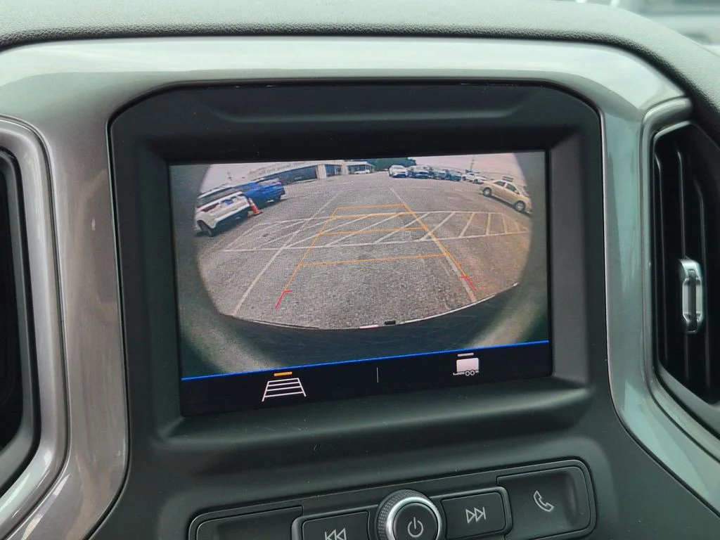 Used 2020 Blue Chevrolet Custom image 16