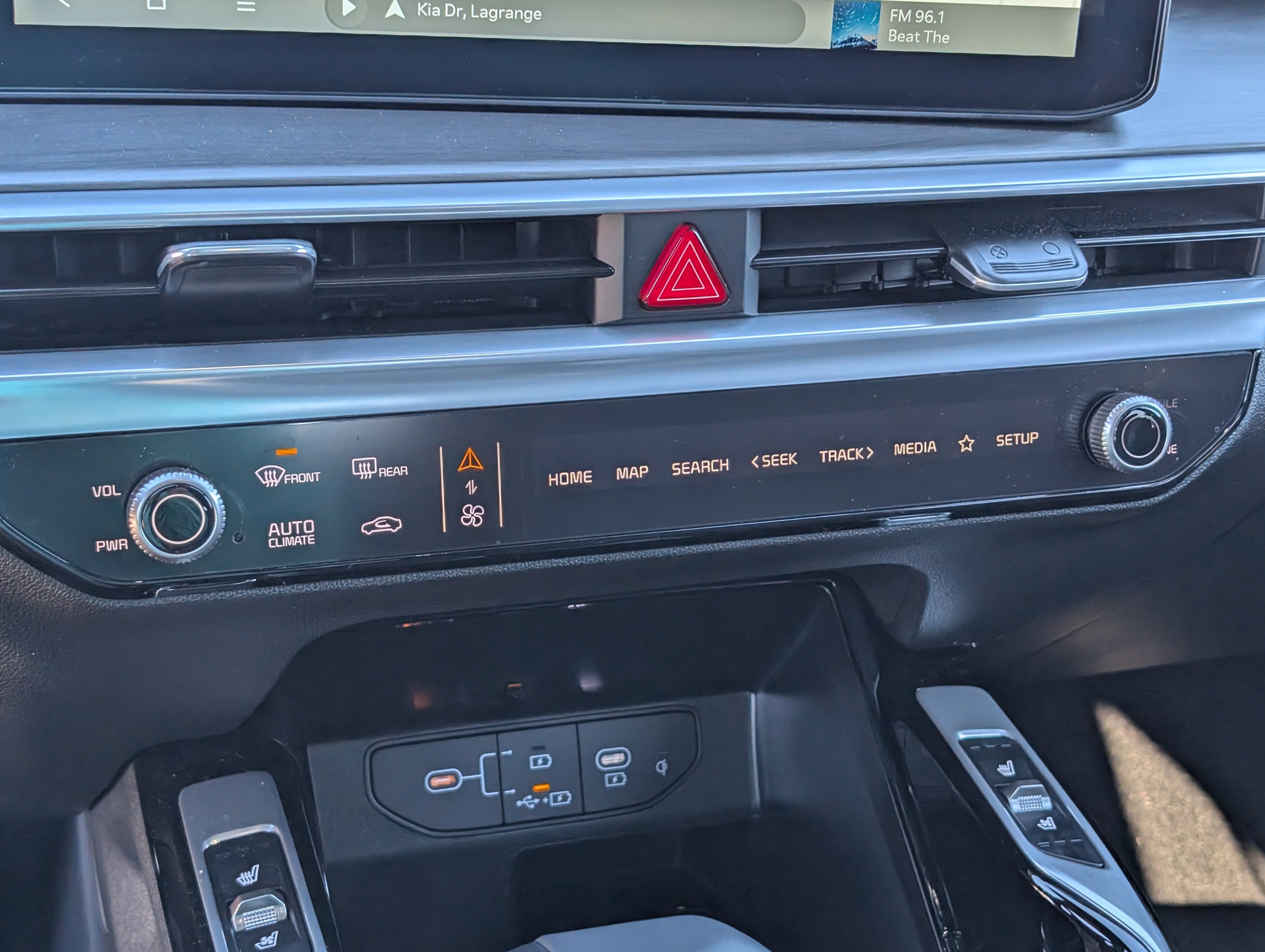 2025 Kia Sorento X-Line SX Prestige - Photo 29