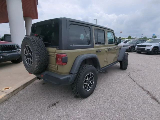 Used 2025 Green Jeep Rubicon image 29