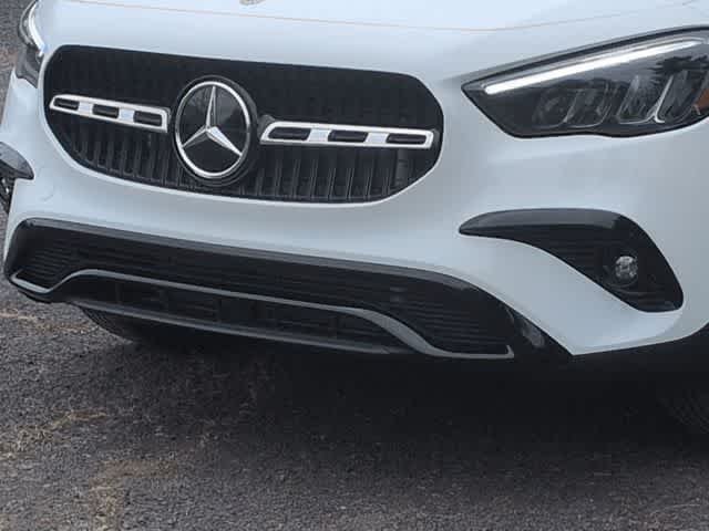 New 2026 Polar White Mercedes-Benz GLA 250 image 11