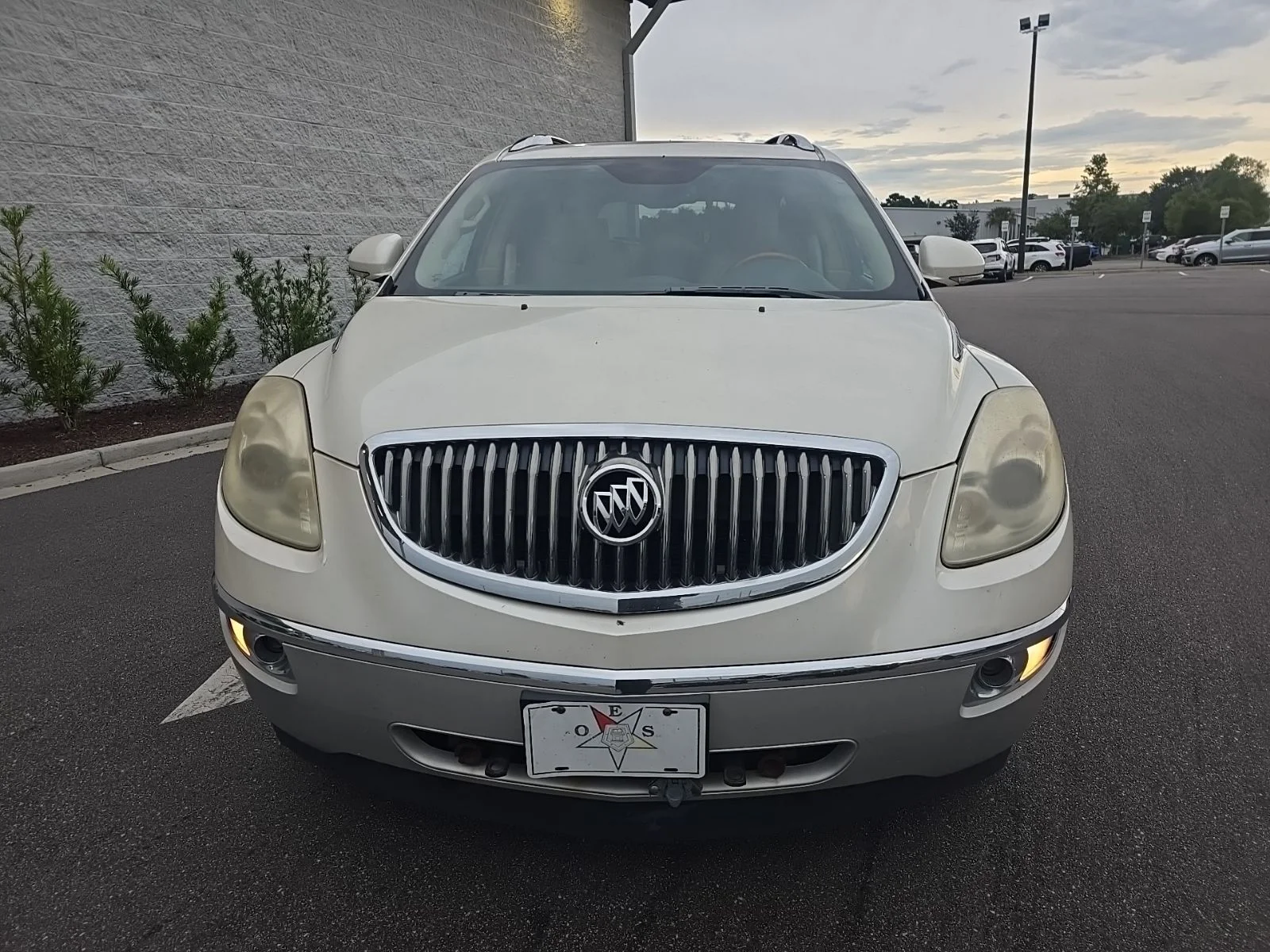 Used 2008 White Diamond Clearcoat Buick CXL image 2