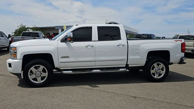 Used 2018 SUMMIT WHITE Chevrolet High Country image 6