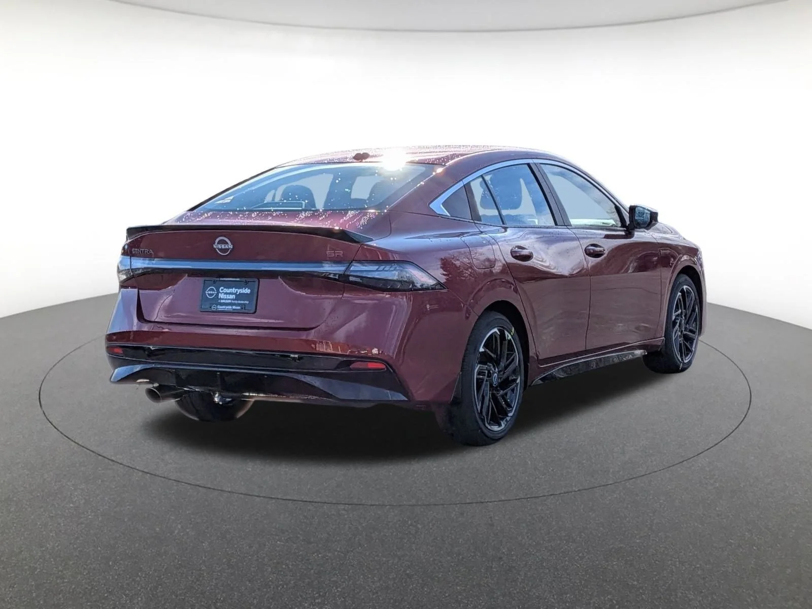 2026 Nissan Sentra SR - Photo 6