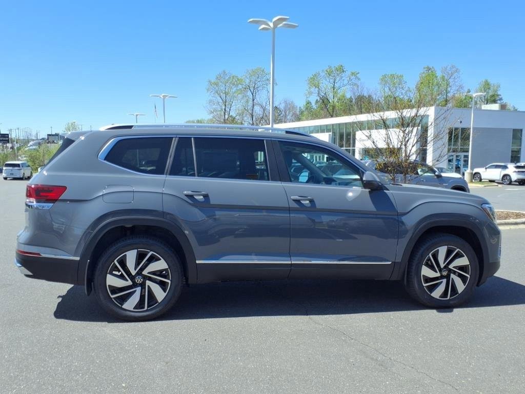 2025 Volkswagen Atlas SEL - Photo 24