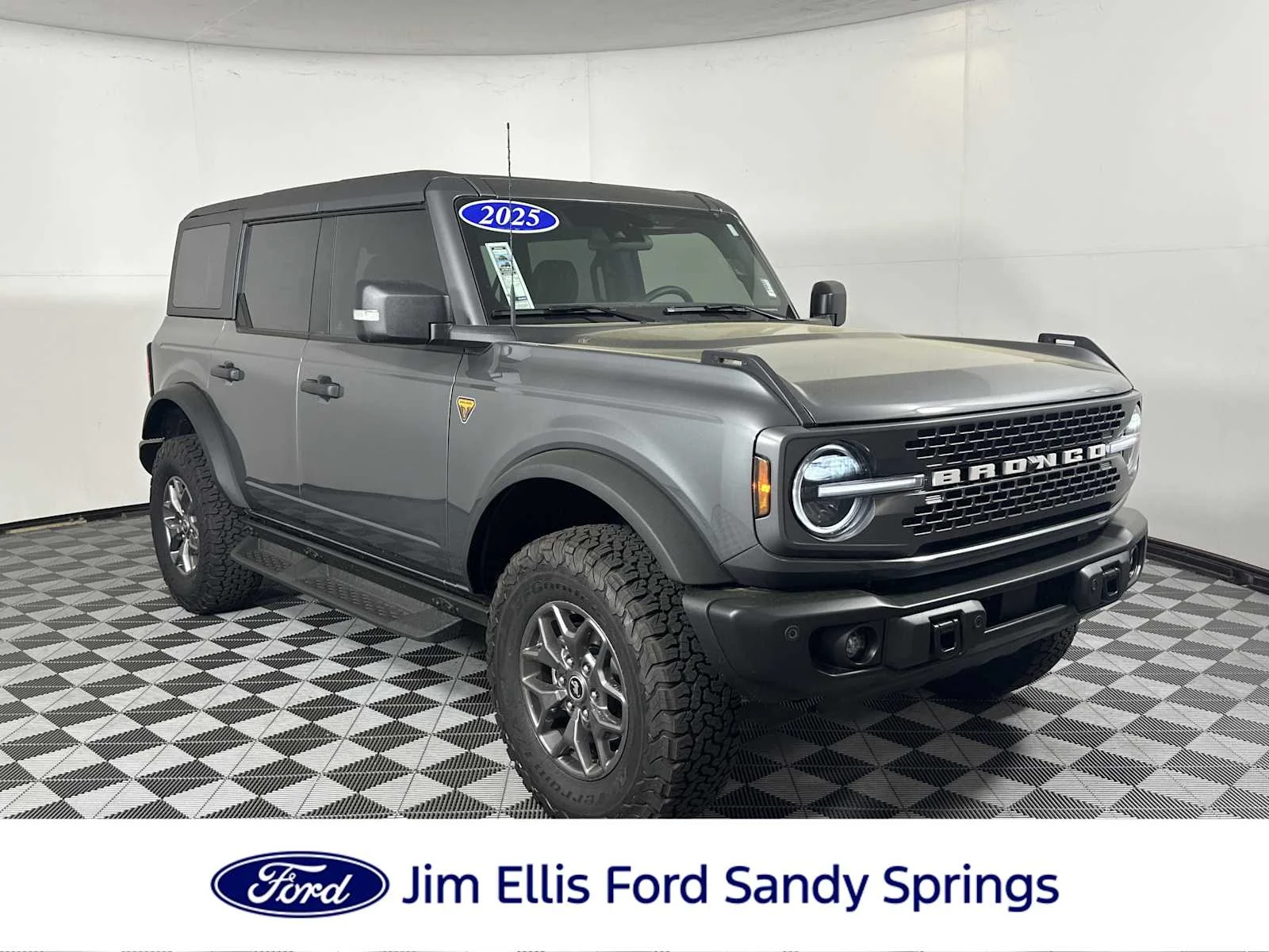 2025 Ford Bronco Badlands 4x4's photo